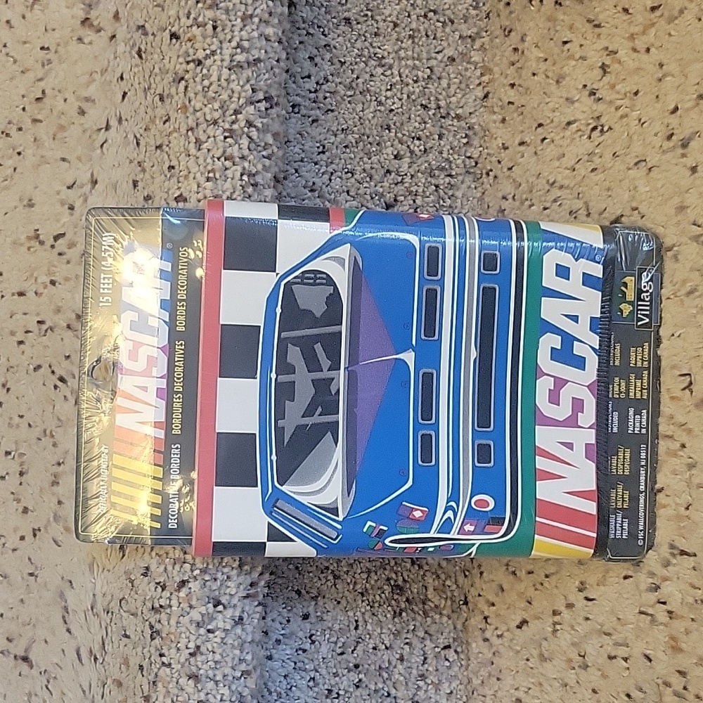 NASCAR wall paper border NEW